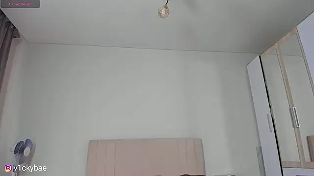 sweety vikky online show from 09-18-25, 01:40