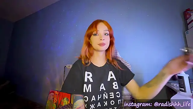 Snapshot of IvyDavis- chatting on 12-06-24, 12:05 IvyDavis- online show from 12-06-24, 12:05