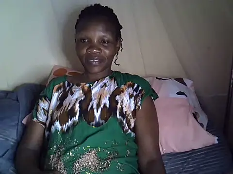 Snapshot of Sweet_serah chatting on 05-07-26, 03:45 Sweet serah online show from 05-07-26, 03:45