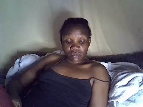 Snapshot of Sweet_serah chatting on 06-06-26, 03:39 Sweet serah online show from 06-06-26, 03:39