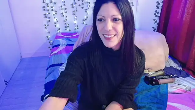 Cataleyaloca online show from 10-24-25, 03:08