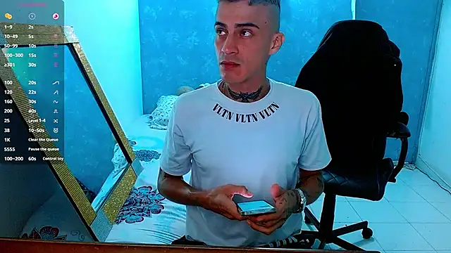 bray hotboy777 online show from 03-22-25, 12:28