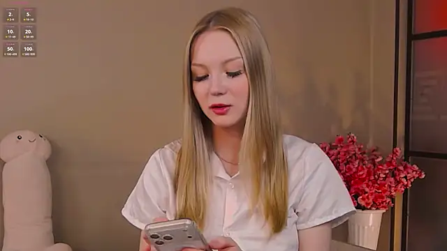 Snapshot of nik0le_ chatting on 06-29-26, 12:28 nik0le online show from 06-29-26, 12:28