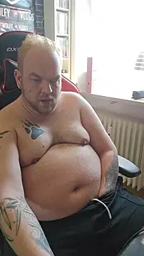 PupW0lfy online show from 04-22-26, 09:44