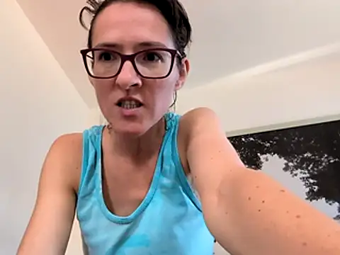 Milky hairy mommy online show from 07-22-26, 08:06
