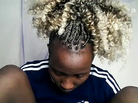 juiccypussy online show from 05-28-26, 04:21
