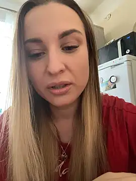 OlgaBuzzz online show from 02-06-25, 03:48