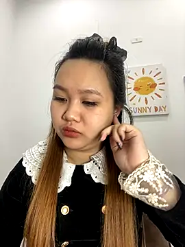 Odette68 online show from 11-17-25, 01:11