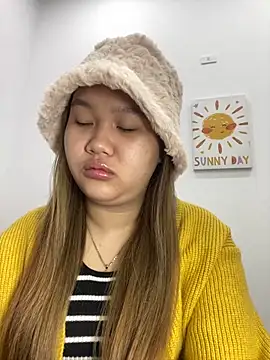 Odette68 online show from 11-29-25, 11:41