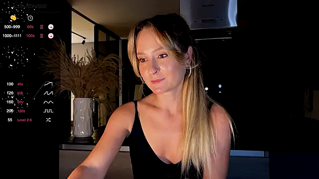 Snapshot of Peach__juice chatting on 12-01-24, 07:36 Peach juice online show from 12-01-24, 07:36