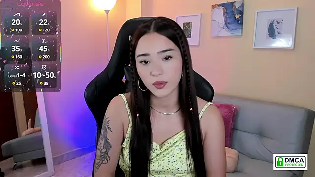 Snapshot of Veronica_isaza__ chatting on 02-09-25, 12:08 Veronica isaza online show from 02-09-25, 12:08