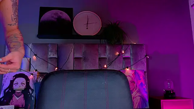 AmbarHills 1 online show from 11-14-25, 11:42