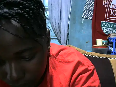 Snapshot of sweet_gal01 chatting on 12-17-25, 08:48 sweet gal01 online show from 12-17-25, 08:48