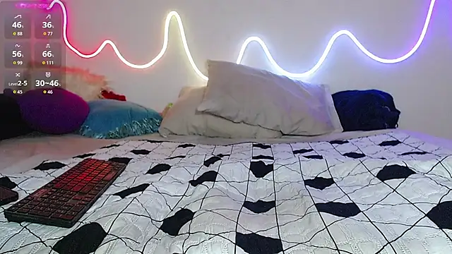 Snapshot of bobsexy08 chatting on 11-14-25, 12:26 bobsexy08 online show from 11-14-25, 12:26