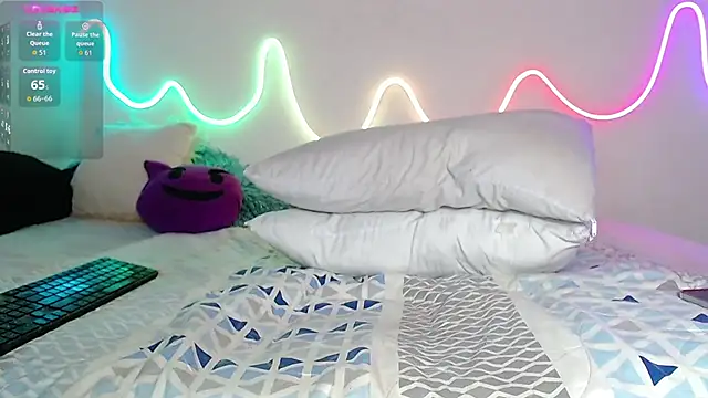 Snapshot of bobsexy08 chatting on 11-28-25, 11:46 bobsexy08 online show from 11-28-25, 11:46