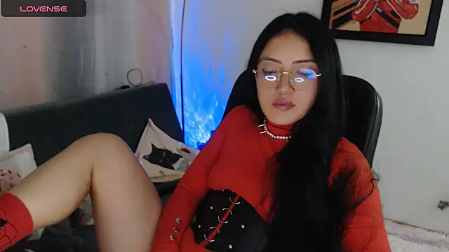 Snapshot of Suzanne_abbey chatting on 07-03-26, 12:28 Suzanne abbey online show from 07-03-26, 12:28