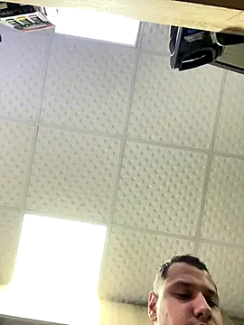 Snapshot of baramadalin chatting on 12-14-25, 05:13 baramadalin online show from 12-14-25, 05:13