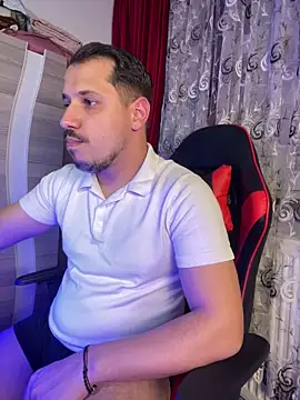 Snapshot of baramadalin chatting on 03-18-26, 05:27 baramadalin online show from 03-18-26, 05:27