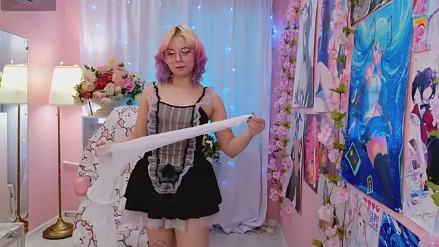 Coconut Mia online show from 11-13-25, 11:58