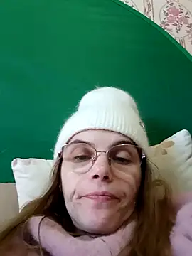 Musical  fantasy online show from 04-18-26, 03:27