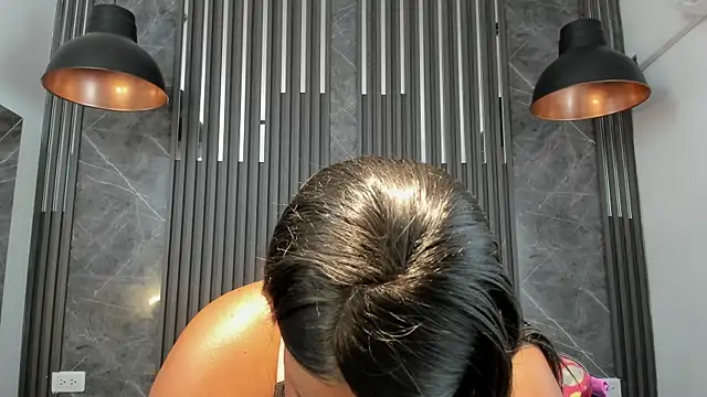 SaraiEvans online show from 01-09-26, 03:20