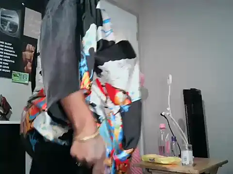 Nyxie Chaos online show from 03-17-26, 01:47