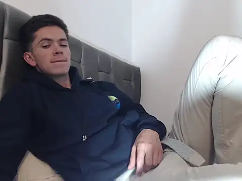 Eliantg online show from 09-13-25, 12:21