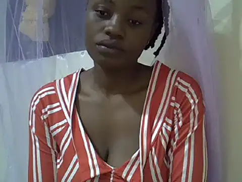 Snapshot of Amanda255 chatting on 01-22-25, 01:42 Amanda255 online show from 01-22-25, 01:42