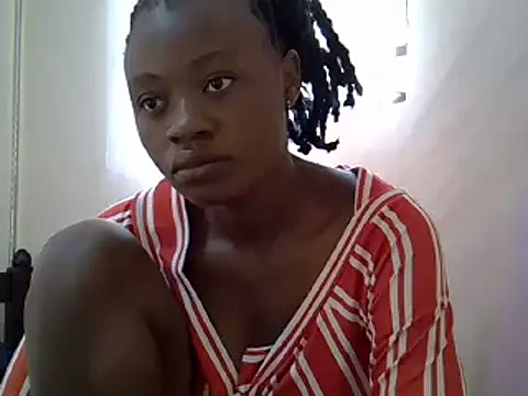 Snapshot of Amanda255 chatting on 01-25-25, 04:34 Amanda255 online show from 01-25-25, 04:34