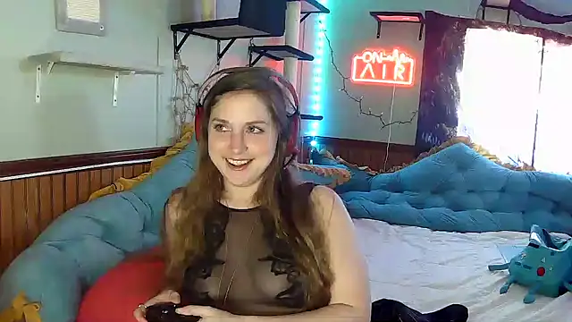 Snapshot of mirannacult chatting on 12-12-24, 06:31 mirannacult online show from 12-12-24, 06:31