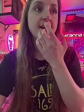 Snapshot of mirannacult chatting on 12-23-24, 06:22 mirannacult online show from 12-23-24, 06:22