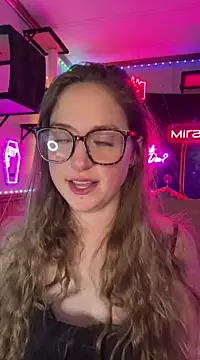 Snapshot of mirannacult chatting on 12-24-24, 08:49 mirannacult online show from 12-24-24, 08:49