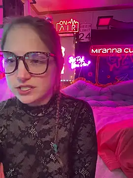 Snapshot of mirannacult chatting on 01-08-25, 08:27 mirannacult online show from 01-08-25, 08:27