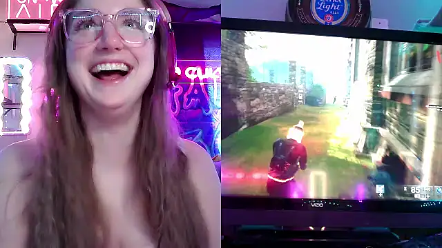 Snapshot of mirannacult chatting on 01-09-25, 06:04 mirannacult online show from 01-09-25, 06:04