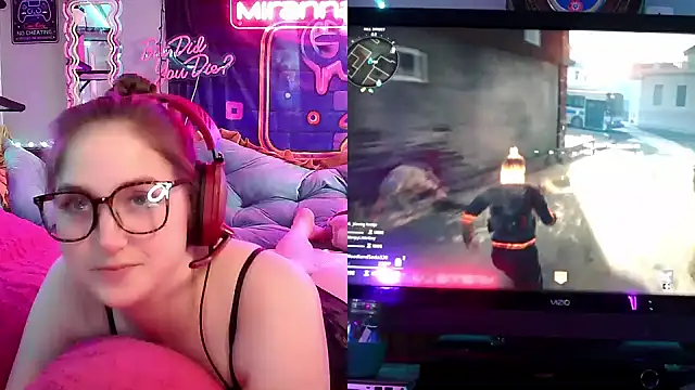 Snapshot of mirannacult chatting on 01-10-25, 03:58 mirannacult online show from 01-10-25, 03:58