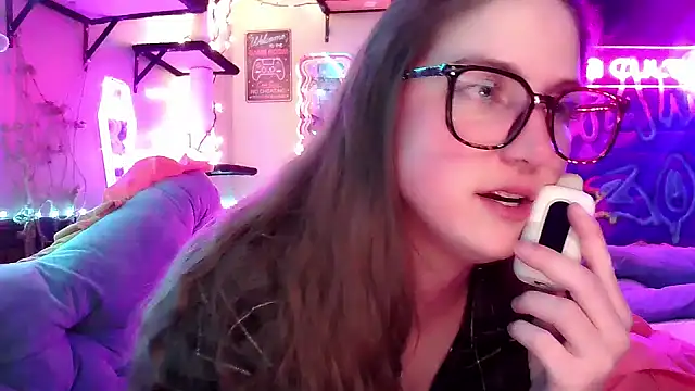 Snapshot of mirannacult chatting on 01-15-25, 08:30 mirannacult online show from 01-15-25, 08:30