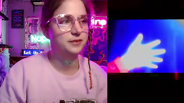 Snapshot of mirannacult chatting on 01-30-25, 01:22 mirannacult online show from 01-30-25, 01:22