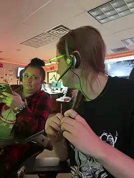 Snapshot of mirannacult chatting on 02-15-25, 07:16 mirannacult online show from 02-15-25, 07:16