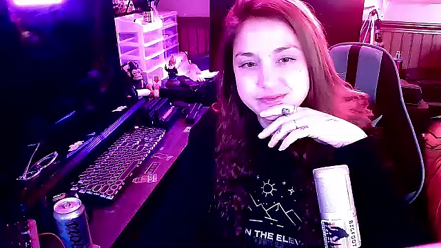 Snapshot of mirannacult chatting on 09-26-25, 02:21 mirannacult online show from 09-26-25, 02:21