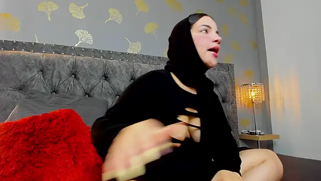 Layla kaderr online show from 03-26-26, 11:32