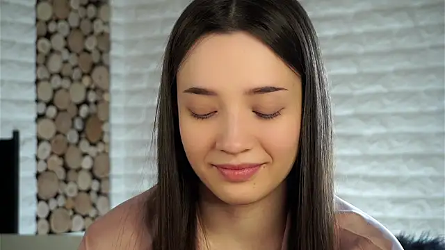 LowOncoming online show from 01-25-25, 04:13