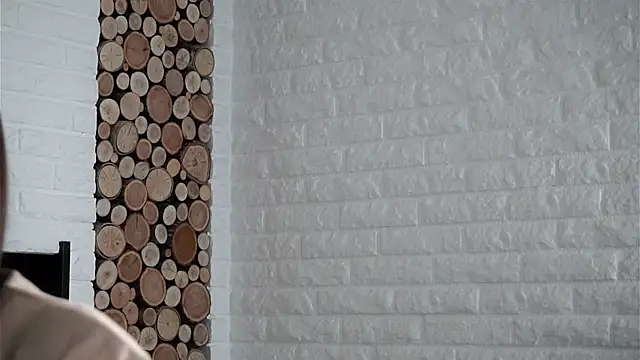 LowOncoming online show from 02-05-25, 04:37