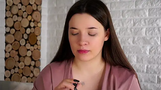 LowOncoming online show from 09-25-25, 02:26