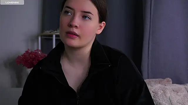 LowOncoming online show from 07-14-26, 02:05
