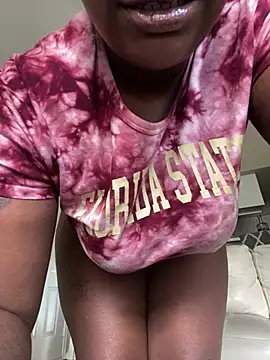 LillShayy online show from 05-19-26, 05:08