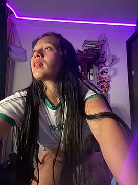 Snapshot of iam_valery chatting on 09-16-25, 03:18 iam valery online show from 09-16-25, 03:18