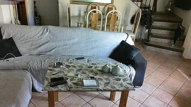 Snapshot of FJcouple chatting on 02-24-25, 03:53 FJcouple online show from 02-24-25, 03:53