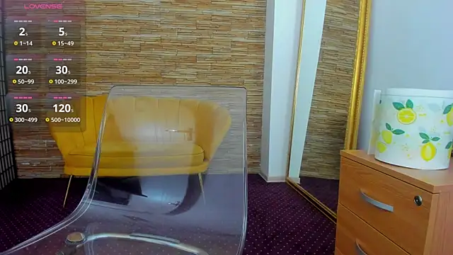 AishaRouhi online show from 10-07-25, 04:20