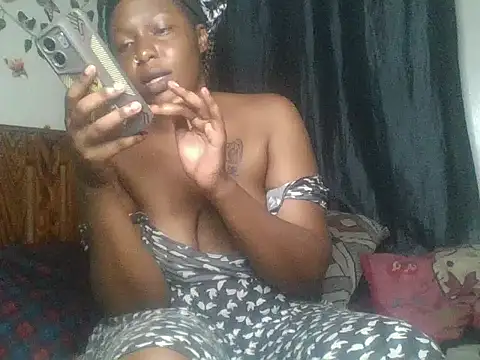 Snapshot of IAm_Katie chatting on 11-01-25, 06:10 IAm Katie online show from 11-01-25, 06:10