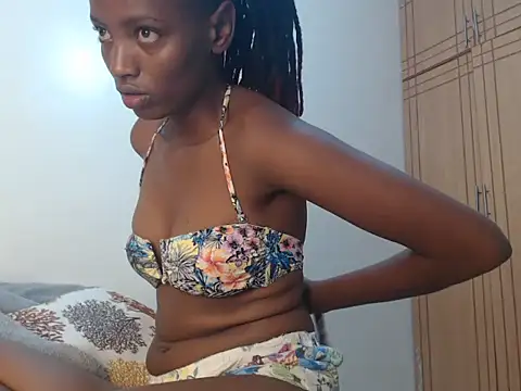 nanaswee online show from 02-13-25, 02:31